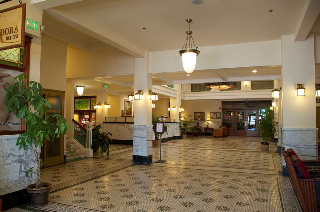 Historic Plains Hotel Cheyenne Beltér fotó